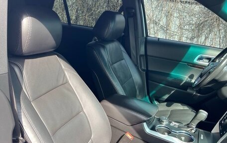 Ford Explorer VI, 2014 год, 2 550 000 рублей, 15 фотография
