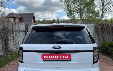 Ford Explorer VI, 2014 год, 2 550 000 рублей, 2 фотография