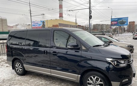 Hyundai H-1 II рестайлинг, 2021 год, 4 400 000 рублей, 5 фотография