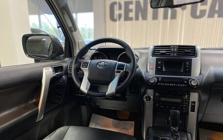 Toyota Land Cruiser Prado 150 рестайлинг 2, 2012 год, 3 100 000 рублей, 12 фотография