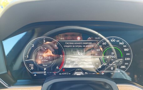 Volkswagen Touareg III, 2020 год, 5 600 000 рублей, 21 фотография