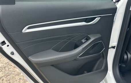 Geely Emgrand, 2024 год, 2 483 990 рублей, 19 фотография