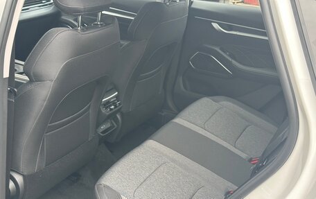 Geely Emgrand, 2024 год, 2 483 990 рублей, 18 фотография