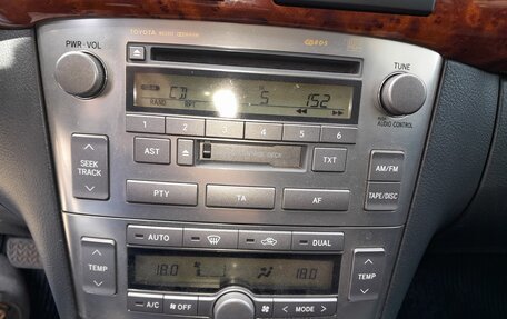 Toyota Avensis III рестайлинг, 2004 год, 899 999 рублей, 19 фотография