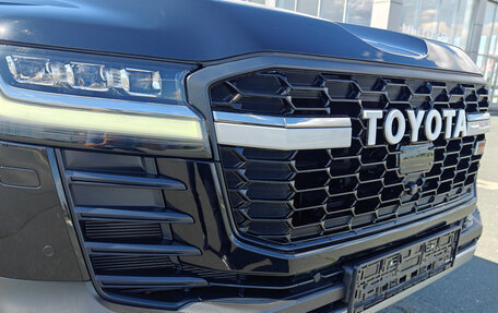 Toyota Land Cruiser, 2022 год, 11 495 000 рублей, 5 фотография