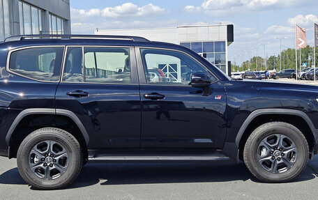 Toyota Land Cruiser, 2022 год, 11 495 000 рублей, 3 фотография