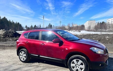 Nissan Qashqai, 2010 год, 850 000 рублей, 2 фотография
