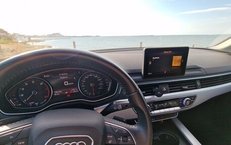 Audi A4, 2018 год, 2 700 000 рублей, 2 фотография