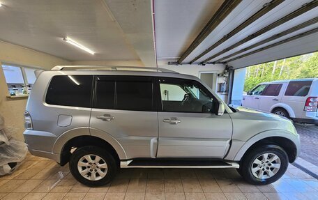Mitsubishi Pajero IV, 2011 год, 1 700 000 рублей, 5 фотография