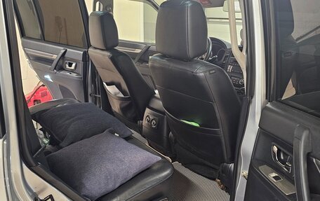 Mitsubishi Pajero IV, 2011 год, 1 700 000 рублей, 15 фотография