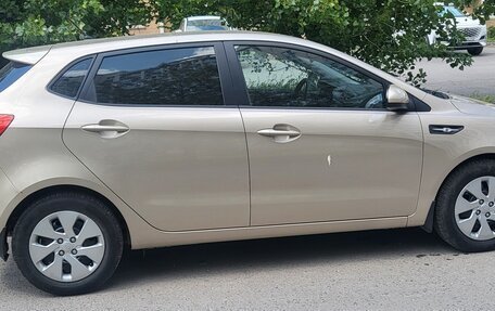 KIA Rio III рестайлинг, 2013 год, 800 000 рублей, 3 фотография