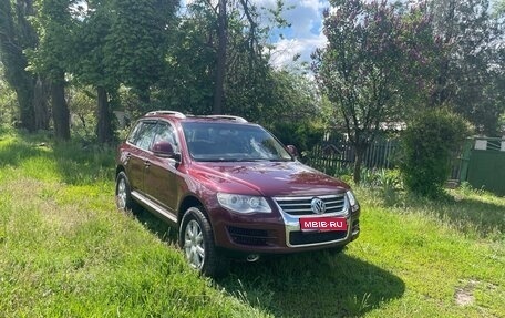 Volkswagen Touareg III, 2008 год, 1 050 000 рублей, 1 фотография