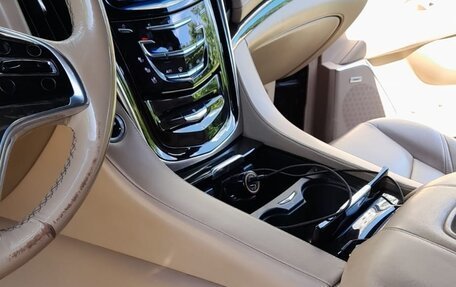 Cadillac Escalade IV, 2019 год, 5 600 000 рублей, 7 фотография
