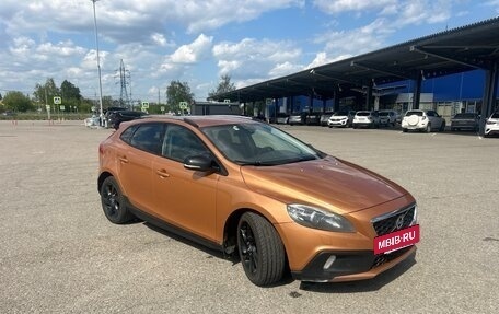 Volvo V40 Cross Country I, 2014 год, 1 100 000 рублей, 2 фотография