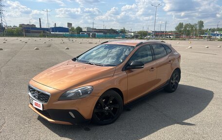 Volvo V40 Cross Country I, 2014 год, 1 100 000 рублей, 3 фотография