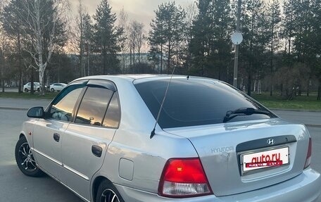 Hyundai Accent II, 2001 год, 200 000 рублей, 3 фотография
