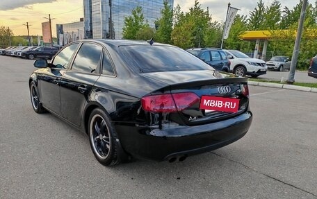 Audi A4, 2011 год, 1 350 000 рублей, 2 фотография