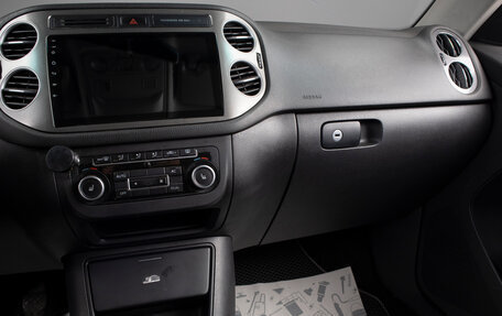 Volkswagen Tiguan I, 2011 год, 829 000 рублей, 10 фотография
