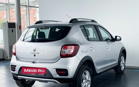 Renault Sandero II рестайлинг, 2015 год, 1 080 000 рублей, 3 фотография