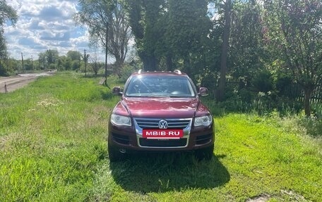 Volkswagen Touareg III, 2008 год, 1 050 000 рублей, 2 фотография