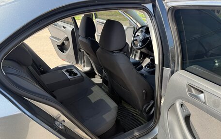 Volkswagen Jetta VI, 2012 год, 1 215 000 рублей, 9 фотография
