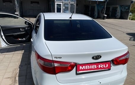 KIA Rio III рестайлинг, 2012 год, 820 000 рублей, 2 фотография