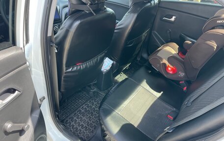 KIA Rio III рестайлинг, 2012 год, 820 000 рублей, 13 фотография