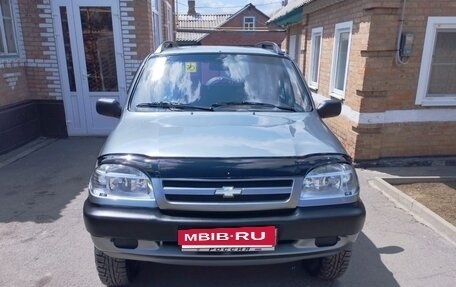 Chevrolet Niva I рестайлинг, 2006 год, 515 000 рублей, 2 фотография