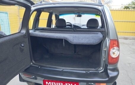 Chevrolet Niva I рестайлинг, 2006 год, 515 000 рублей, 7 фотография