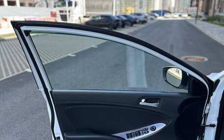 Hyundai Solaris II рестайлинг, 2015 год, 970 000 рублей, 19 фотография