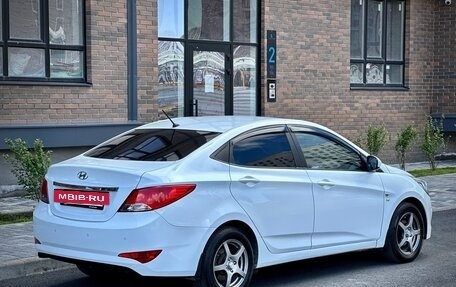 Hyundai Solaris II рестайлинг, 2015 год, 970 000 рублей, 11 фотография