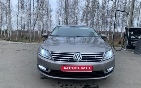 Volkswagen Passat CC I рестайлинг, 2013 год, 1 399 000 рублей, 10 фотография