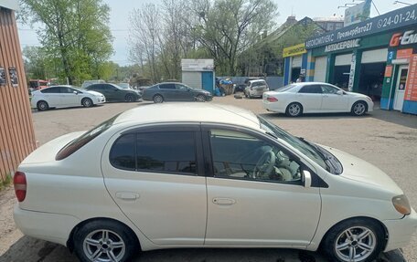 Toyota Platz, 2002 год, 390 000 рублей, 9 фотография