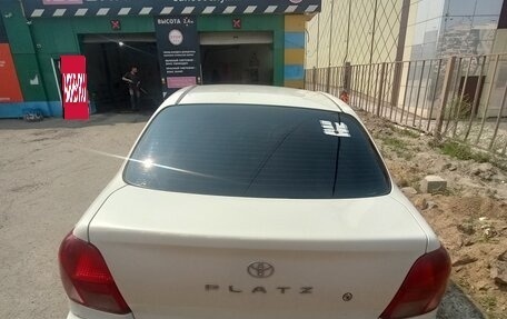Toyota Platz, 2002 год, 390 000 рублей, 2 фотография