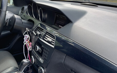 Mercedes-Benz C-Класс, 2013 год, 1 390 000 рублей, 25 фотография