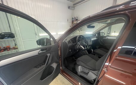 Volkswagen Tiguan II, 2021 год, 2 650 000 рублей, 7 фотография