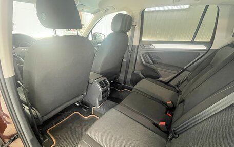 Volkswagen Tiguan II, 2021 год, 2 650 000 рублей, 10 фотография