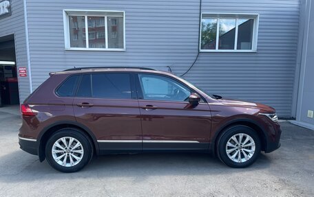 Volkswagen Tiguan II, 2021 год, 2 650 000 рублей, 13 фотография
