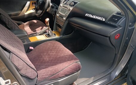 Toyota Camry, 2006 год, 630 000 рублей, 13 фотография