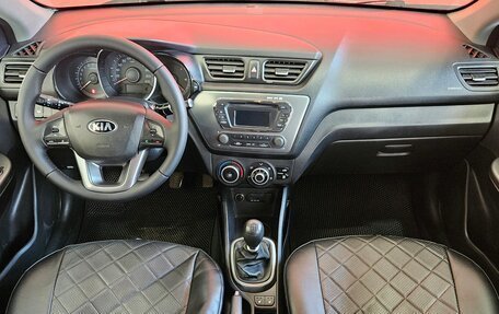 KIA Rio III рестайлинг, 2013 год, 835 000 рублей, 9 фотография