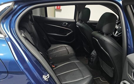 BMW 1 серия, 2022 год, 2 499 000 рублей, 10 фотография
