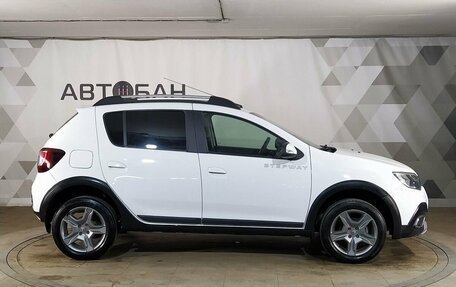 Renault Sandero II рестайлинг, 2020 год, 1 035 000 рублей, 6 фотография