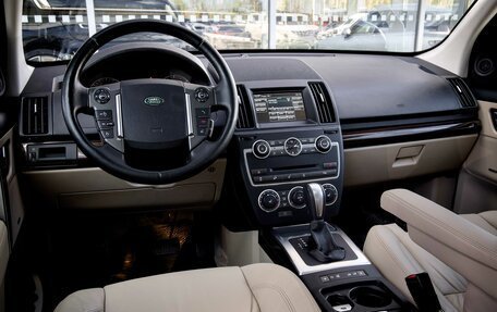 Land Rover Freelander II рестайлинг 2, 2014 год, 1 650 000 рублей, 15 фотография