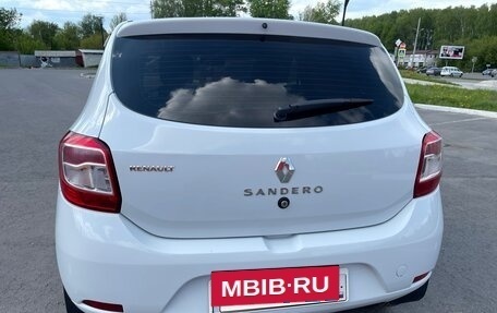 Renault Sandero II рестайлинг, 2015 год, 599 000 рублей, 16 фотография