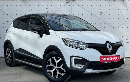 Renault Kaptur I рестайлинг, 2019 год, 1 650 000 рублей, 2 фотография