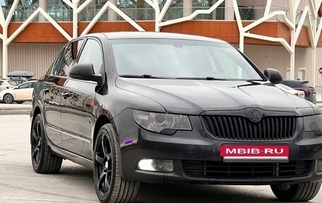 Skoda Superb III рестайлинг, 2012 год, 800 000 рублей, 2 фотография