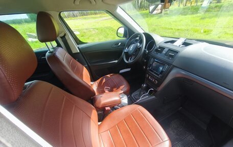 Skoda Yeti I рестайлинг, 2018 год, 1 750 000 рублей, 18 фотография
