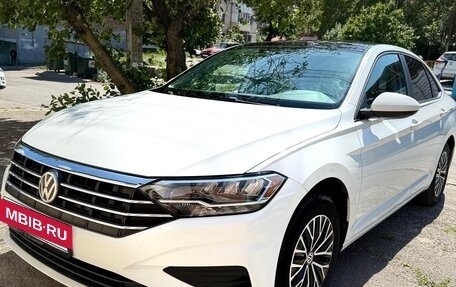 Volkswagen Jetta VII, 2020 год, 1 750 000 рублей, 2 фотография