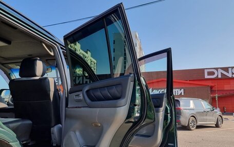 Toyota Land Cruiser 100 рестайлинг 2, 1999 год, 1 650 000 рублей, 16 фотография