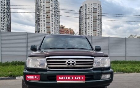 Toyota Land Cruiser 100 рестайлинг 2, 1999 год, 1 650 000 рублей, 4 фотография